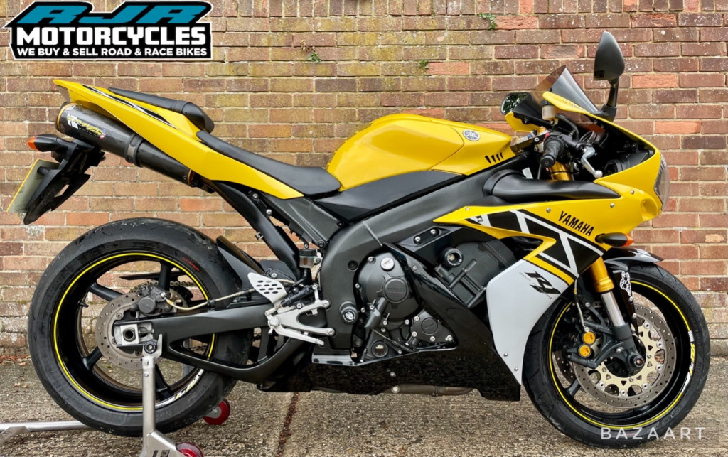 View YAMAHA YZF-R1 50th anniversary