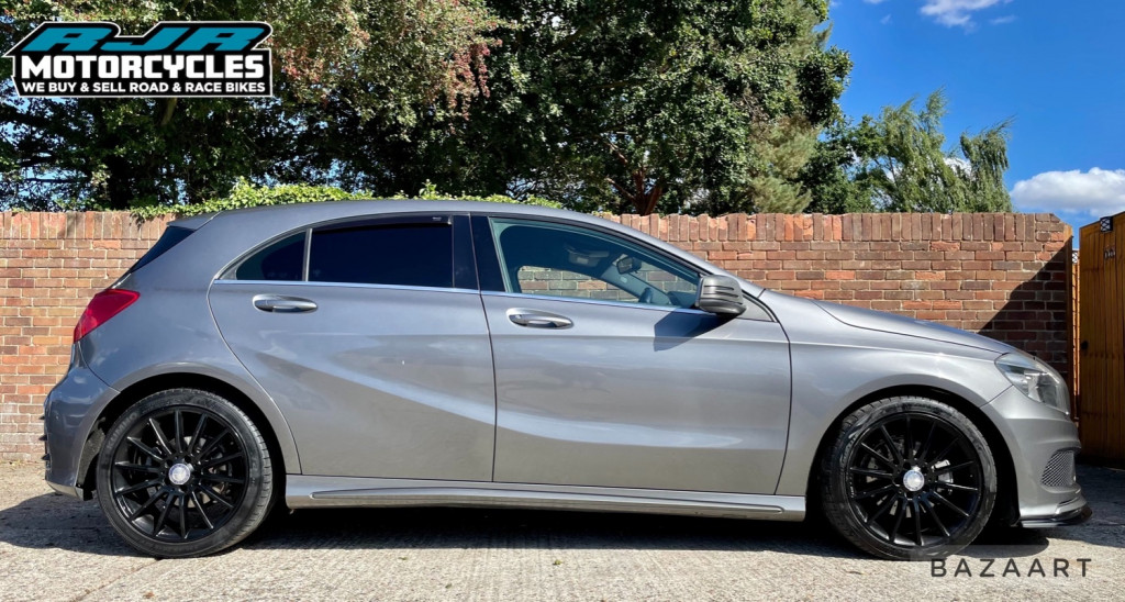 View MERCEDES-BENZ A CLASS A180 CDI BLUEEFFICIENCY AMG SPORT