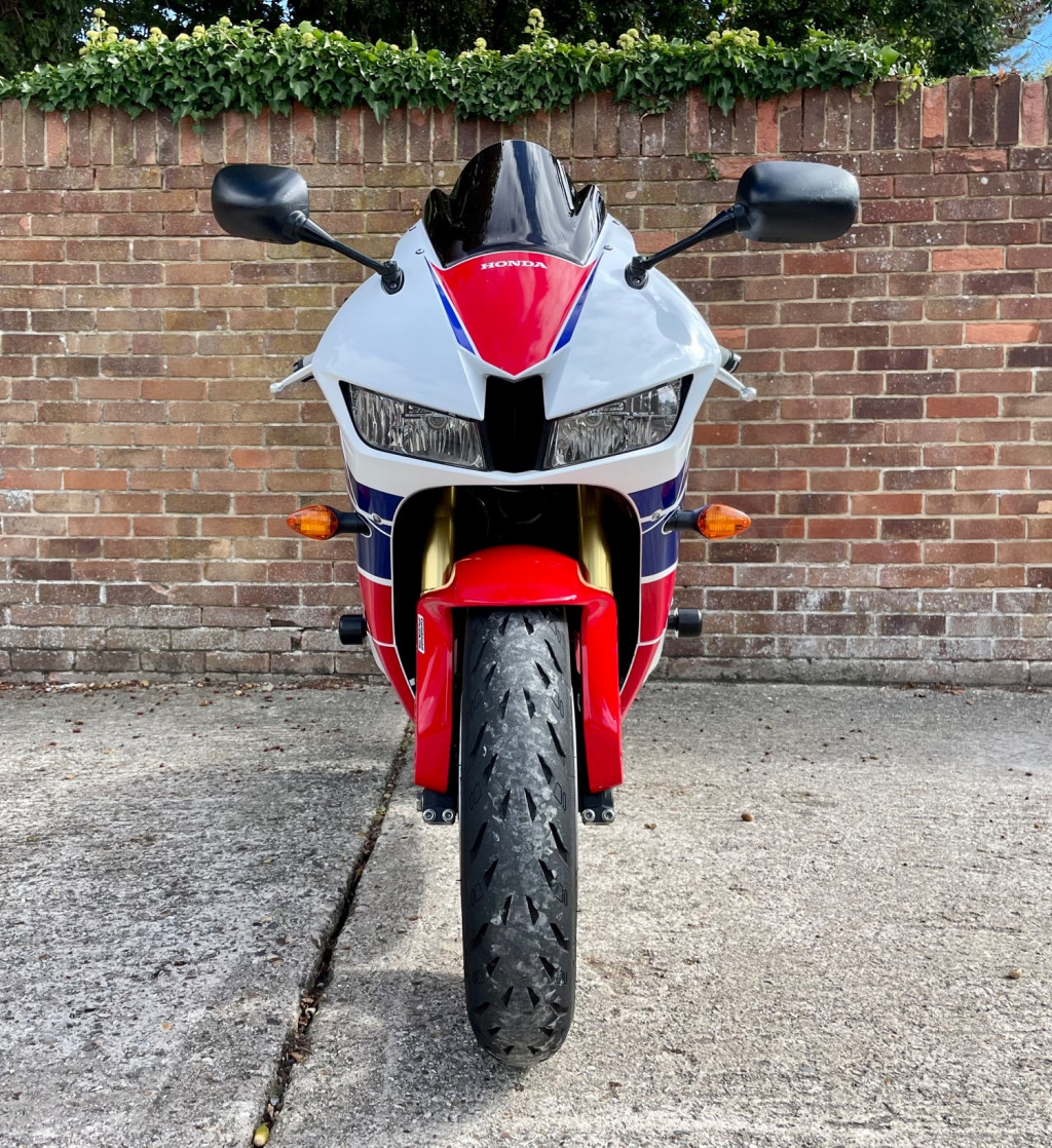 HONDA CBR