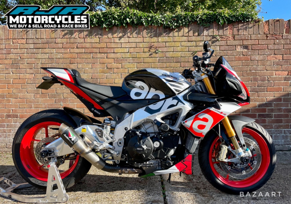 View APRILIA Tuono TUONO V4 1100 FACTORY