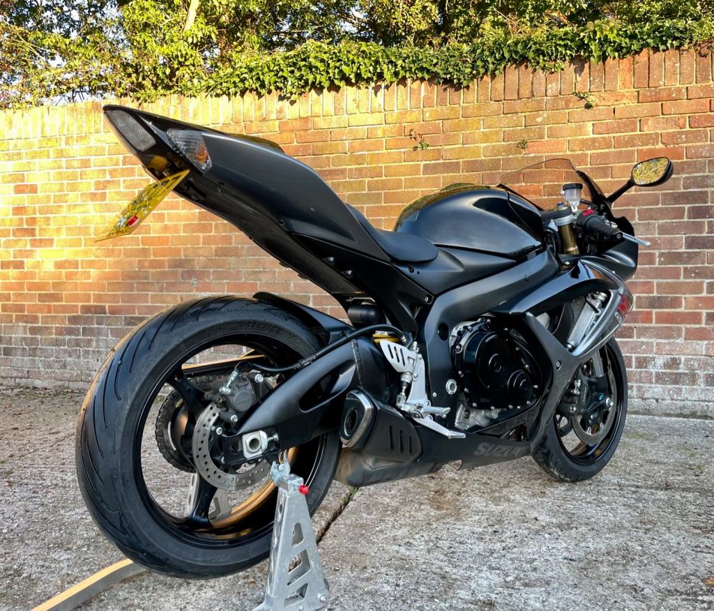 SUZUKI GSXR