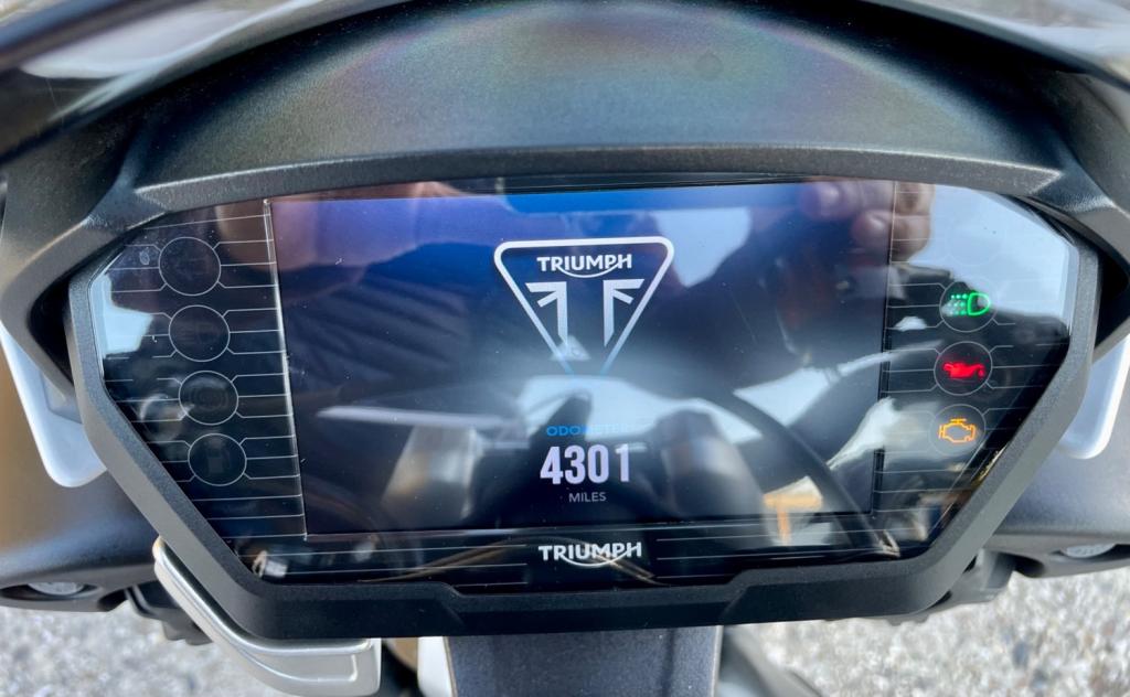 TRIUMPH Street Triple