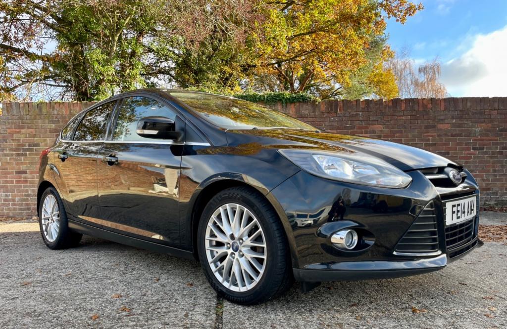 View FORD FOCUS ZETEC