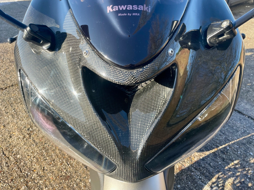 KAWASAKI ZX