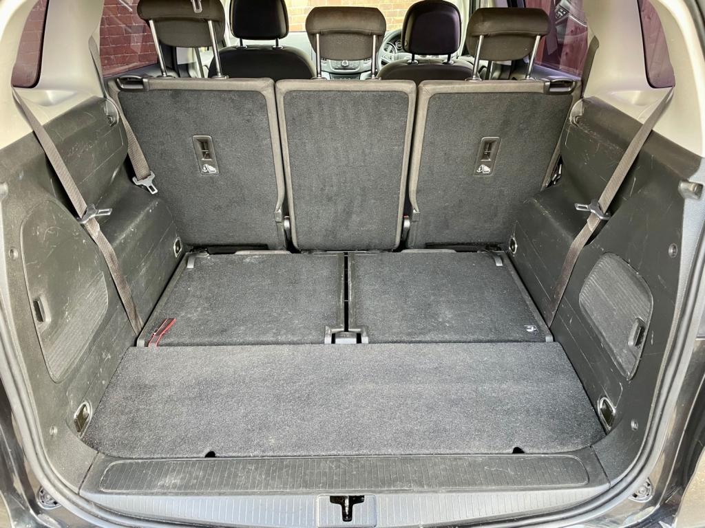 VAUXHALL ZAFIRA TOURER