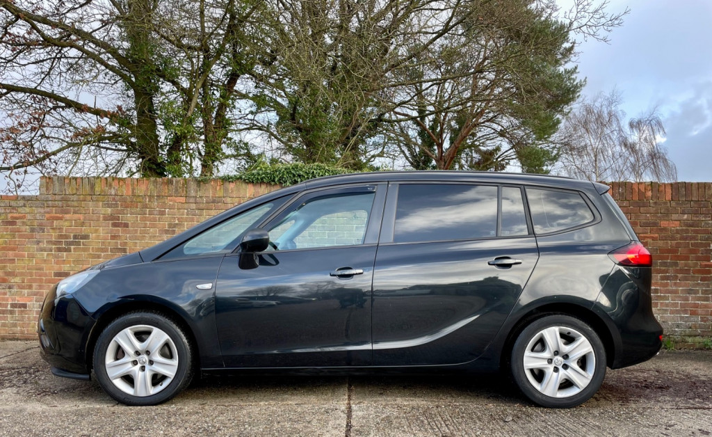 View VAUXHALL ZAFIRA TOURER EXCLUSIV CDTI