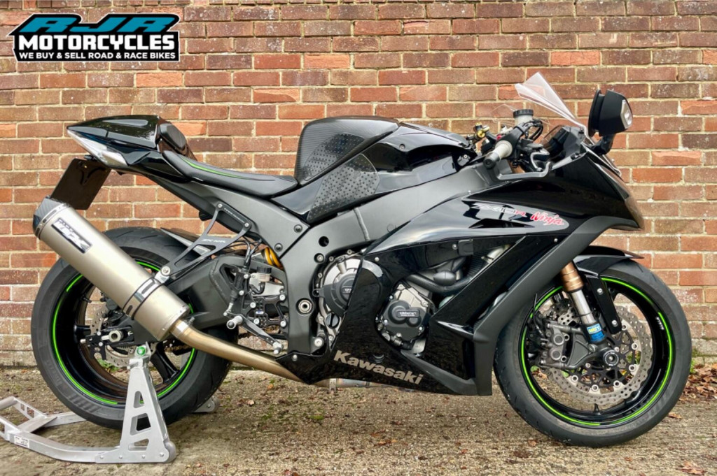 View KAWASAKI ZX 1000 JBF