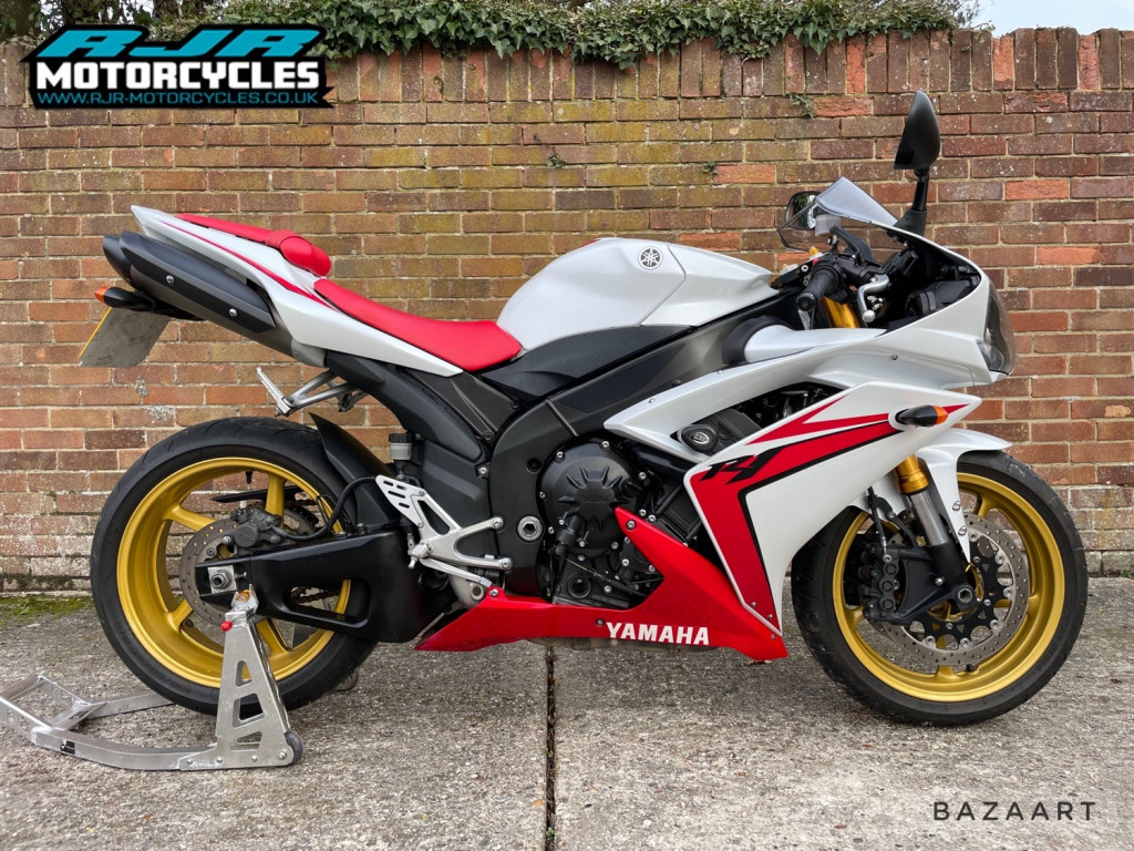 View YAMAHA YZF R1 07