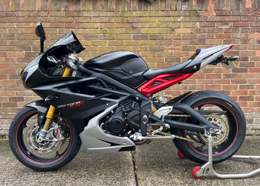 View TRIUMPH Daytona DAYTONA 675 R ABS