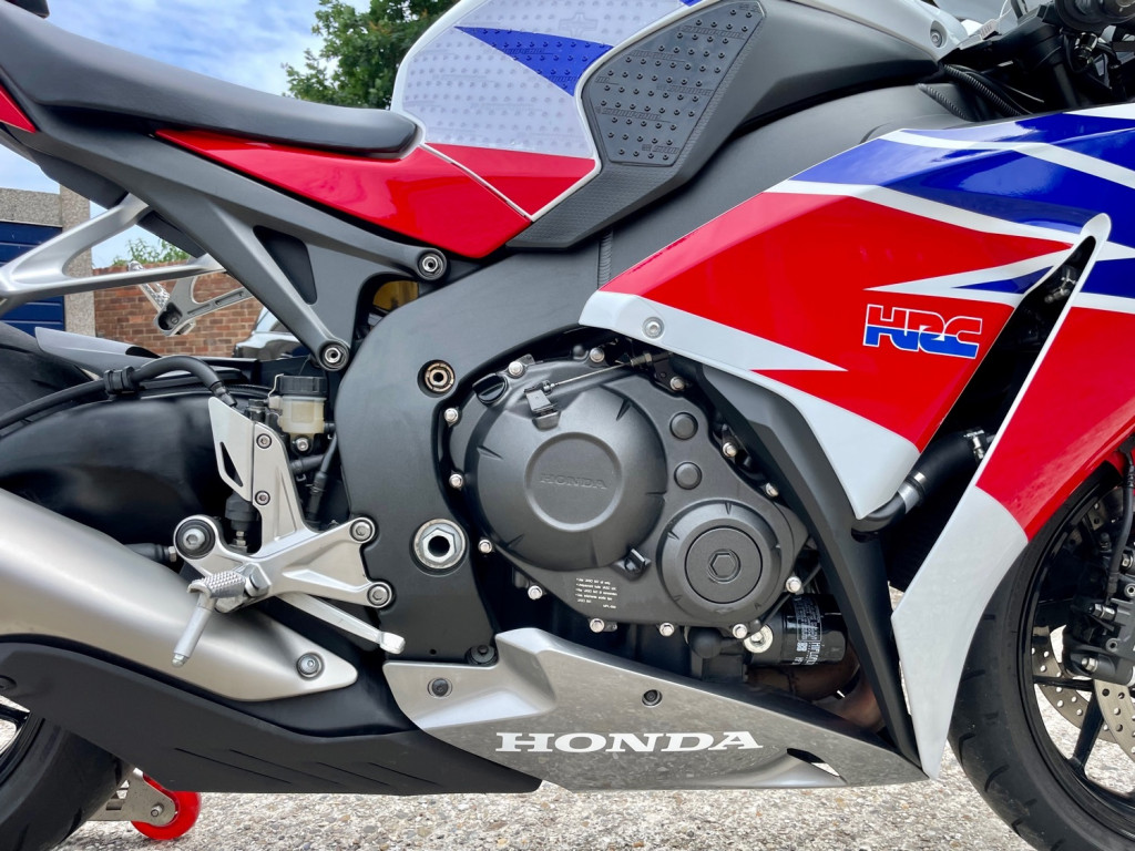 HONDA CBR