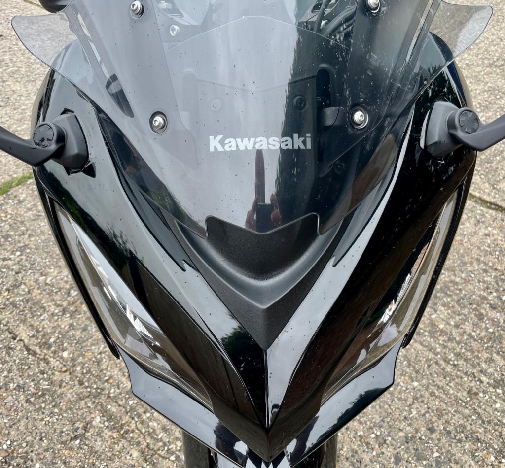 KAWASAKI ZX
