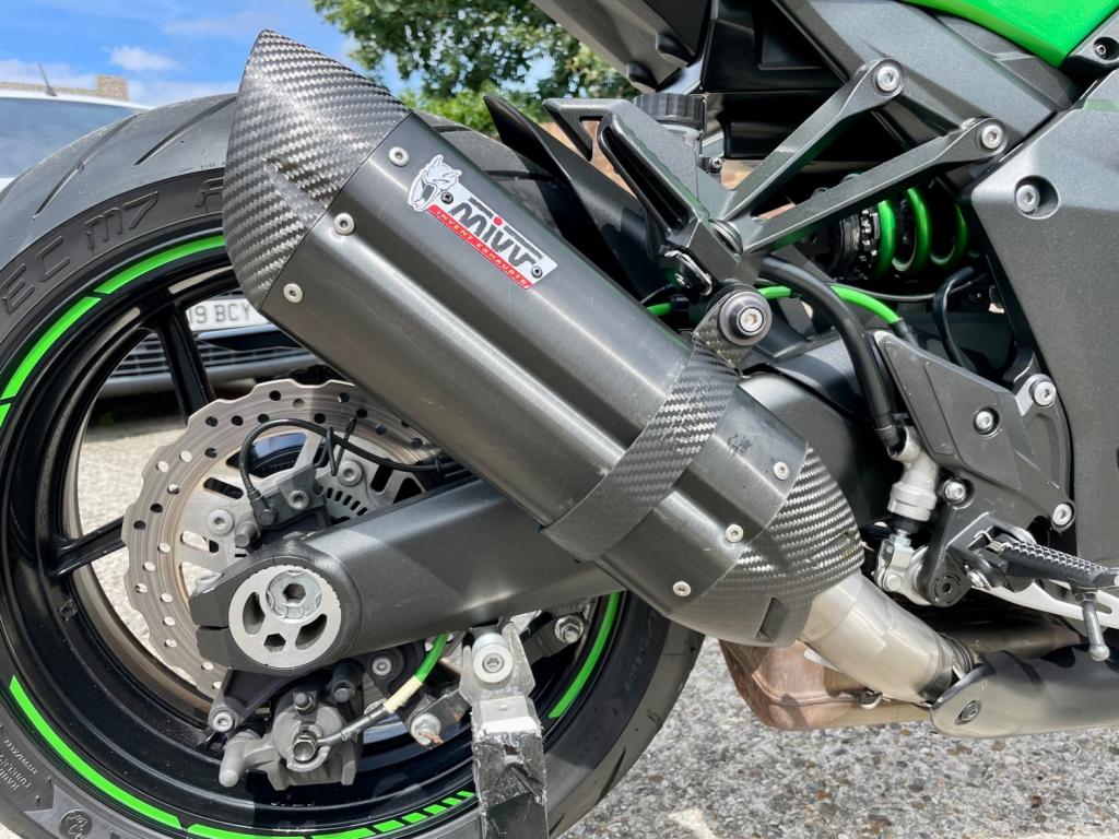 KAWASAKI ZR