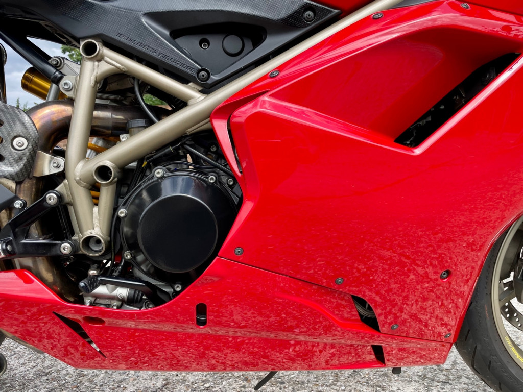 DUCATI 1198
