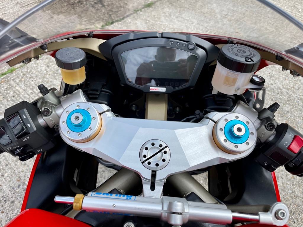 DUCATI 1198