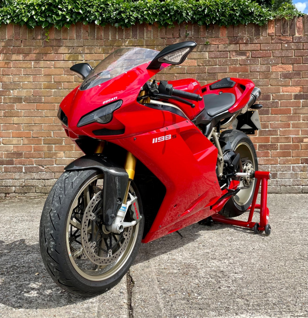 DUCATI 1198