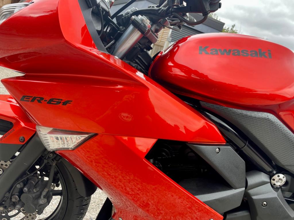 KAWASAKI ER-6F