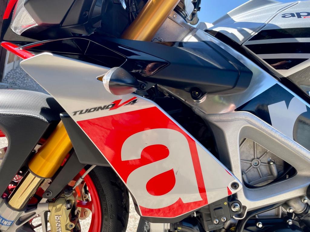 APRILIA Tuono