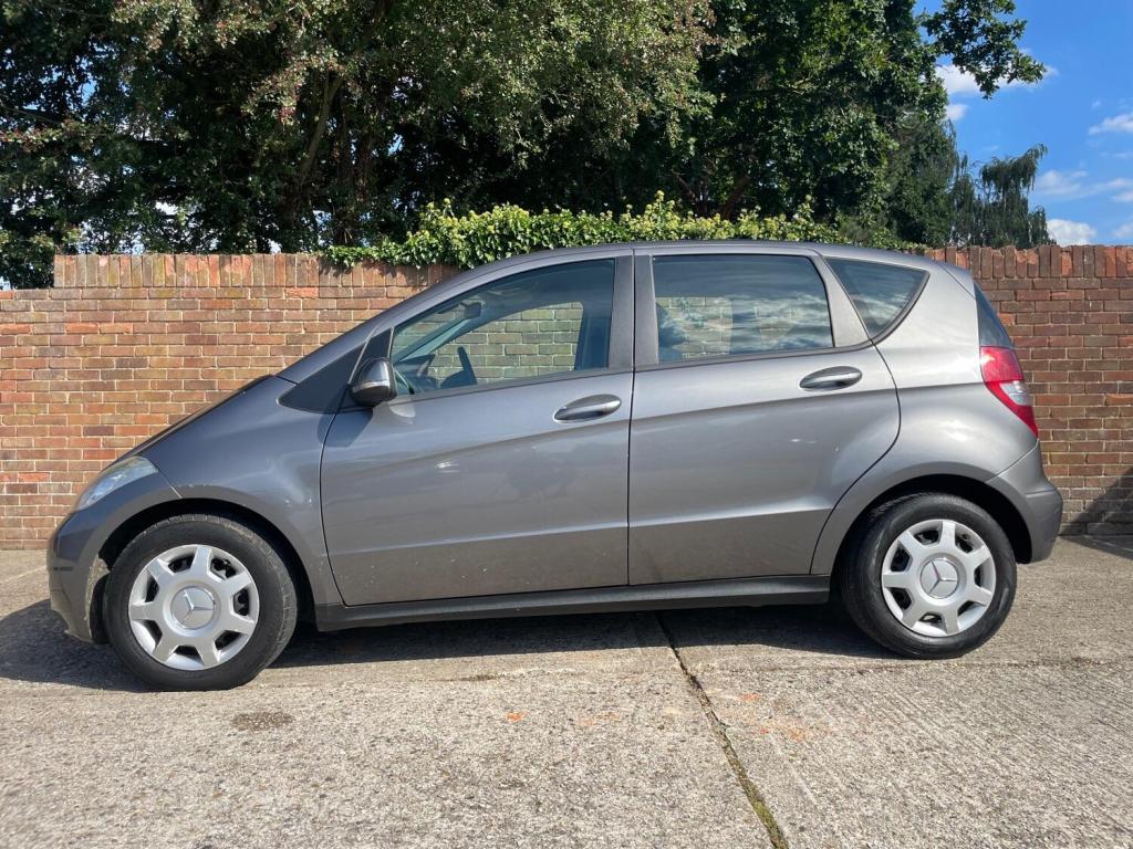 View MERCEDES-BENZ A CLASS 2.0