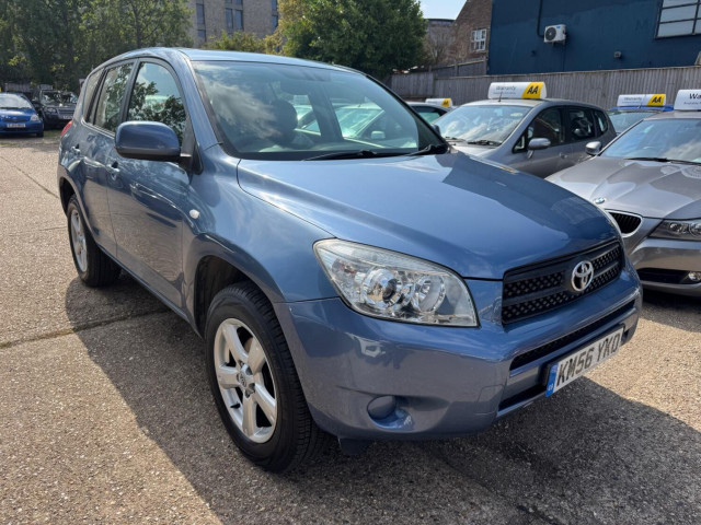 TOYOTA RAV4 2.0 XT5