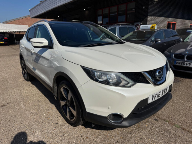 NISSAN QASHQAI 1.5 dCi N-Connecta