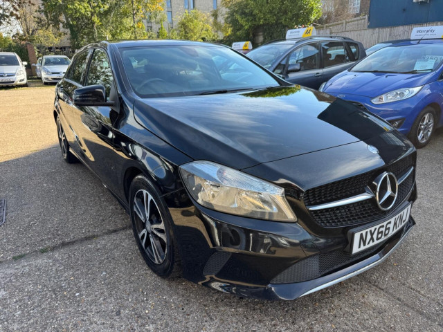 MERCEDES-BENZ A CLASS 1.5 A180d SE