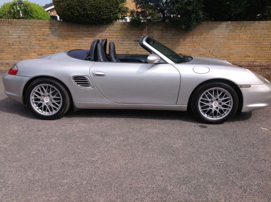 PORSCHE BOXSTER