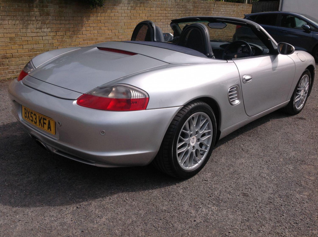 PORSCHE BOXSTER