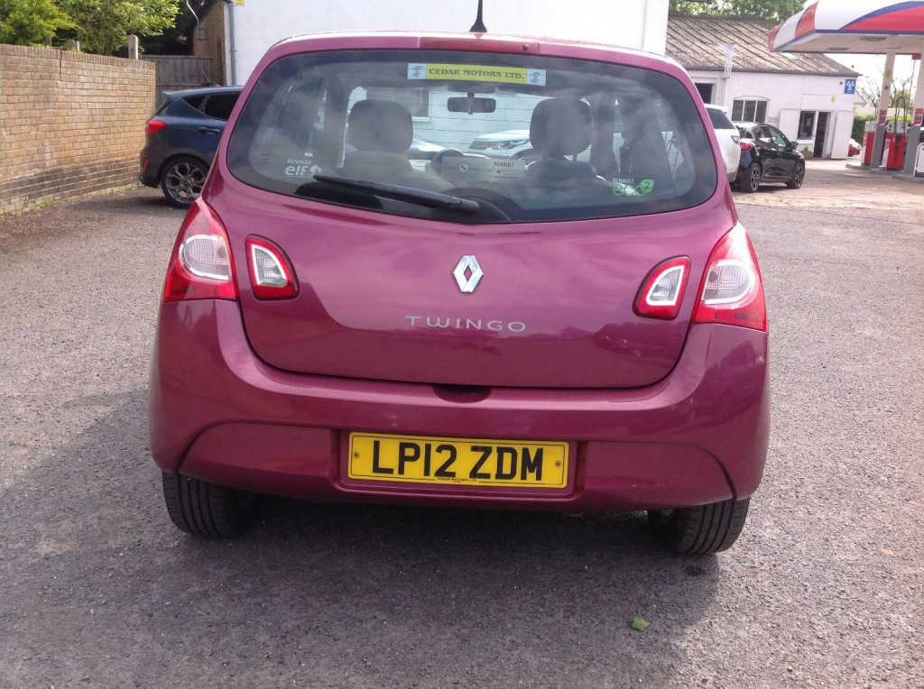 RENAULT TWINGO