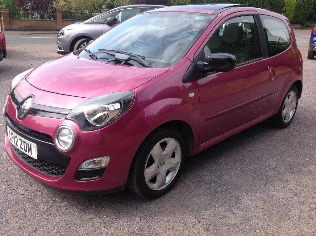 RENAULT TWINGO