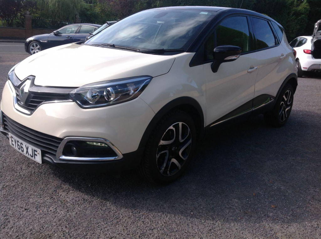 RENAULT CAPTUR