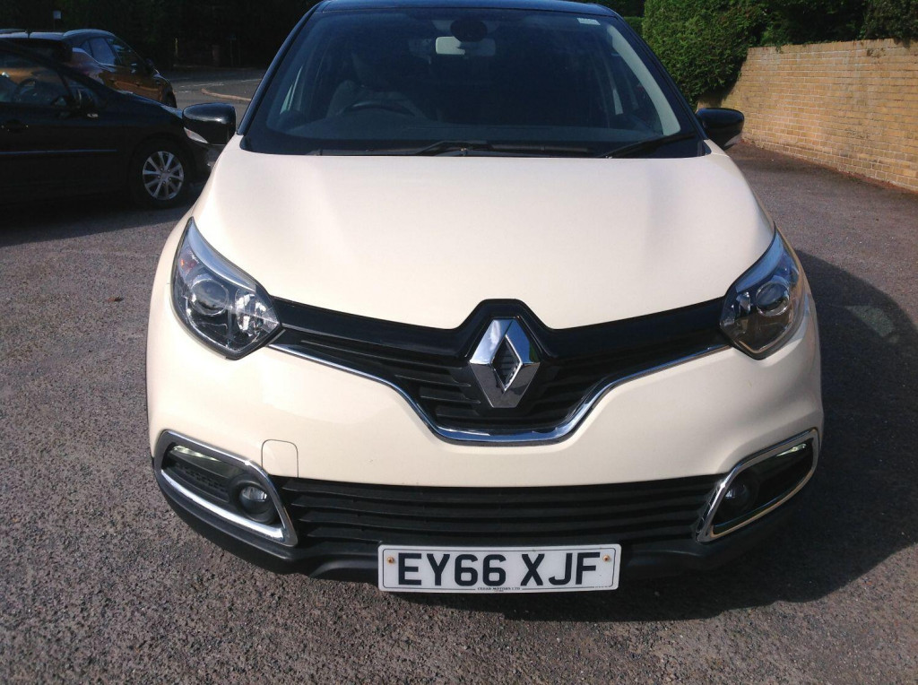 RENAULT CAPTUR