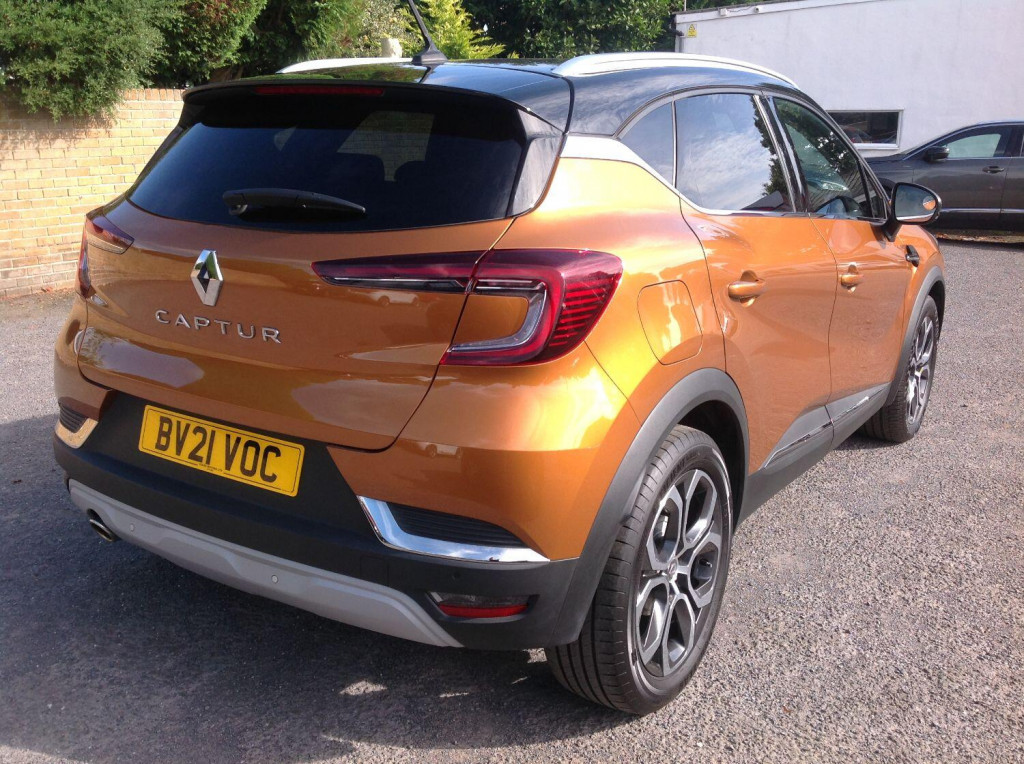 RENAULT CAPTUR