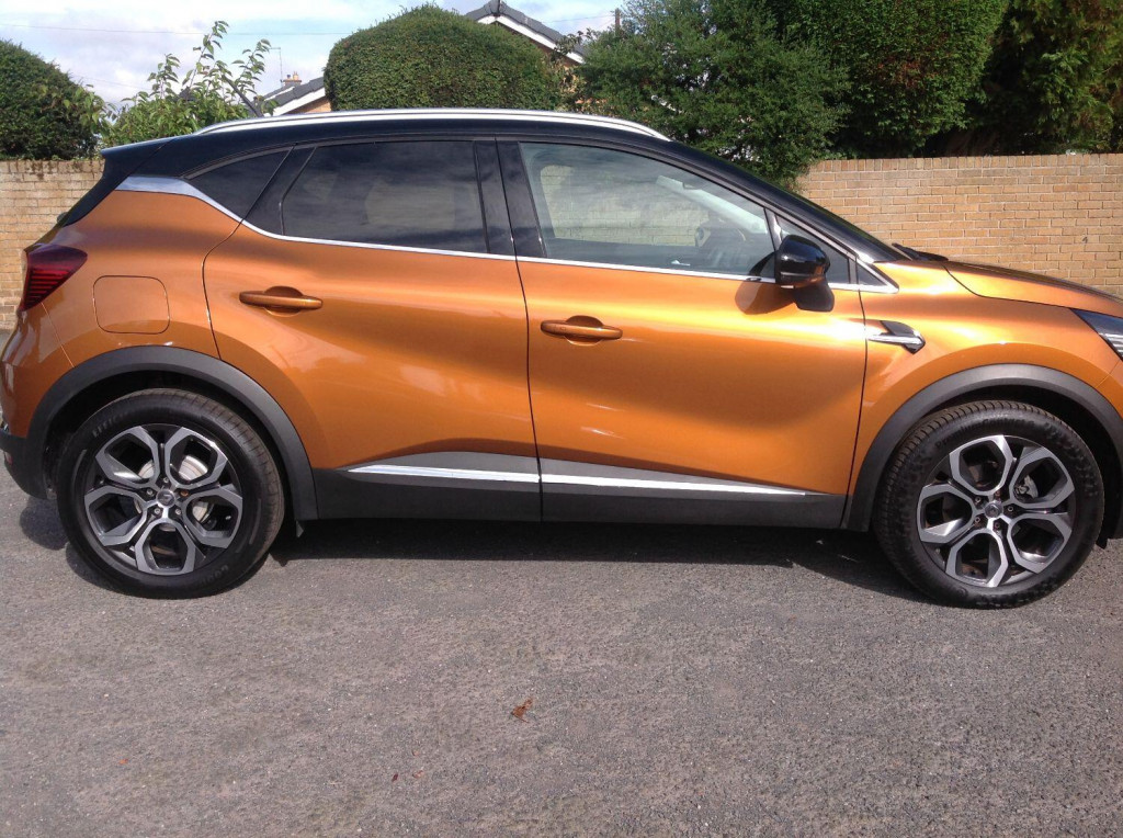 RENAULT CAPTUR