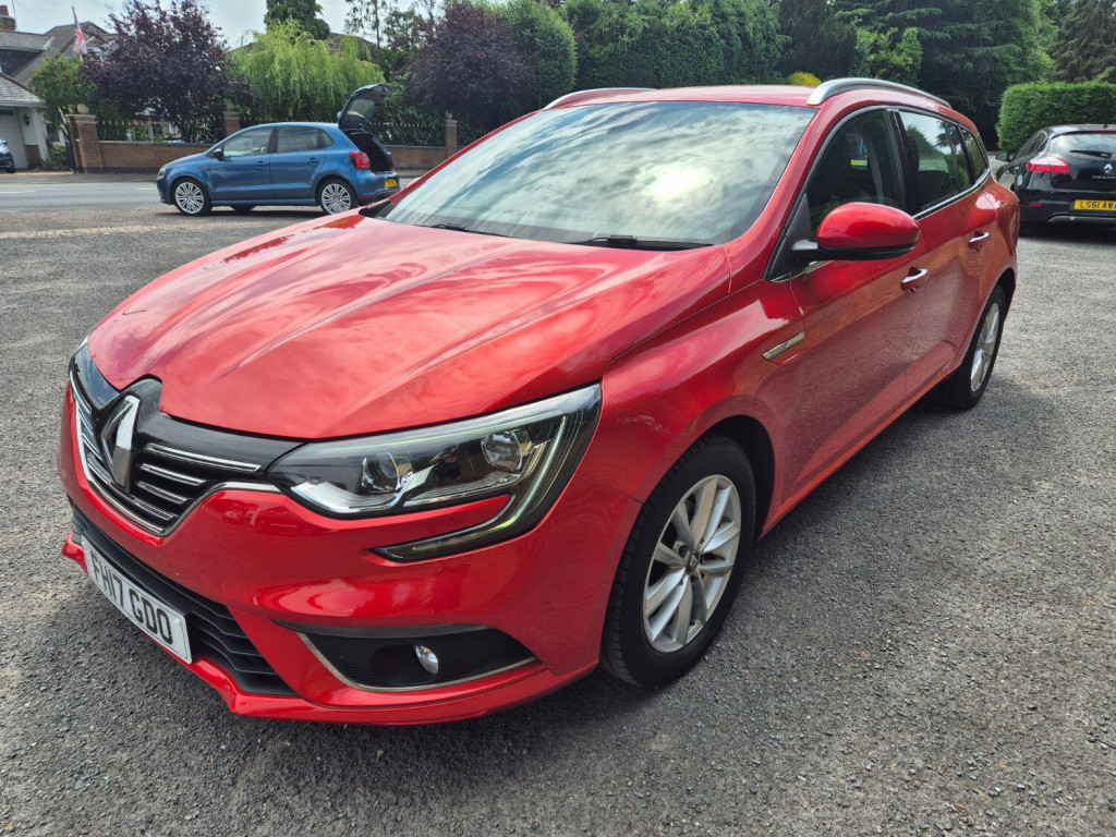 View RENAULT MEGANE 1.5 Dynamique Nav dCi 110