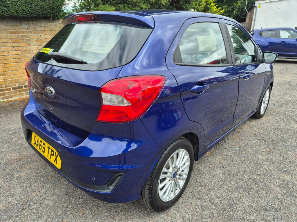 FORD KA+