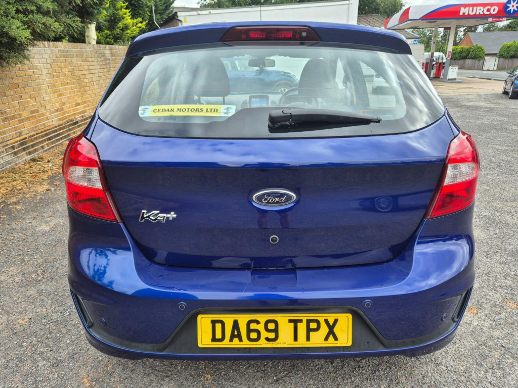 FORD KA+