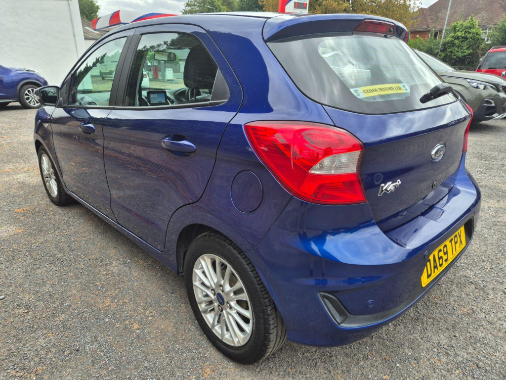 FORD KA+