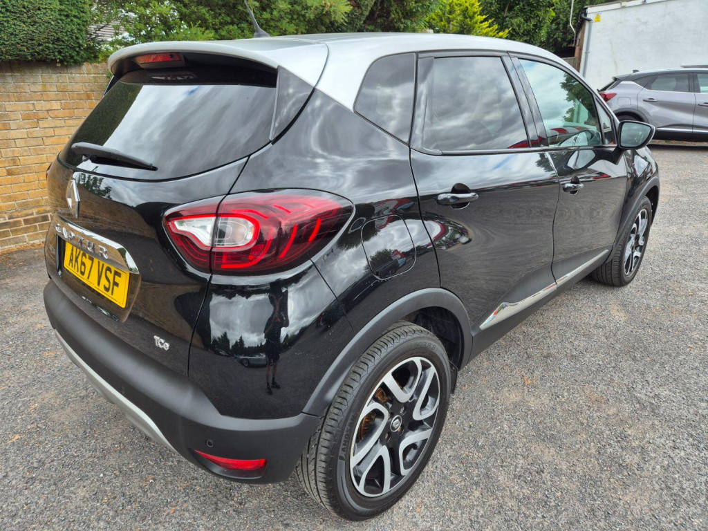 RENAULT CAPTUR
