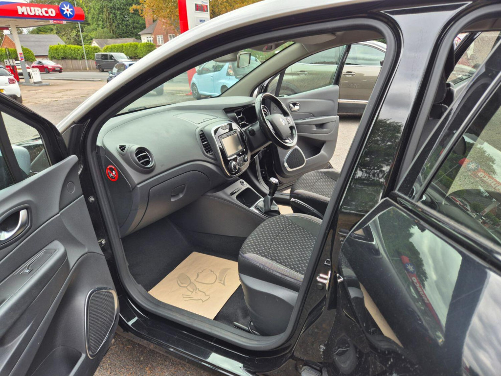 RENAULT CAPTUR