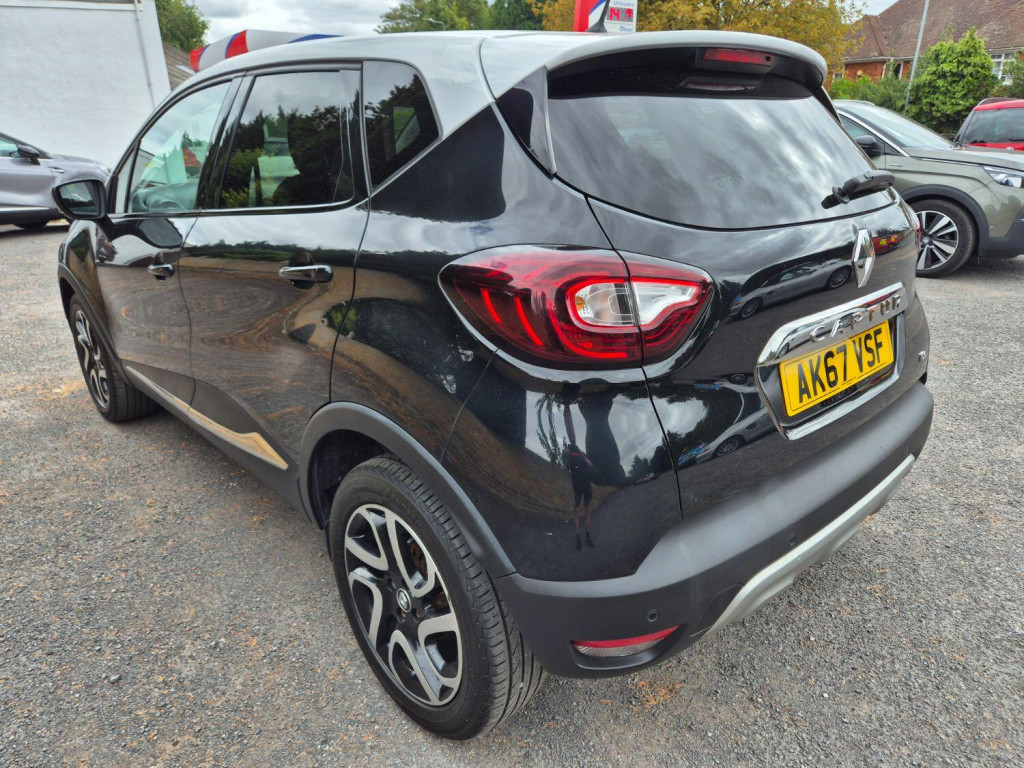 RENAULT CAPTUR
