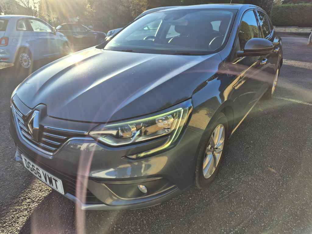 View RENAULT MEGANE 1.5 Dynamique Nav dCi 110