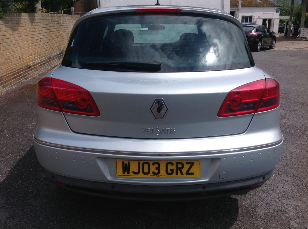 RENAULT VEL SATIS