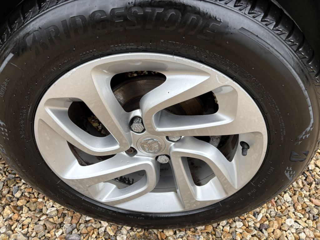 VAUXHALL CROSSLAND X