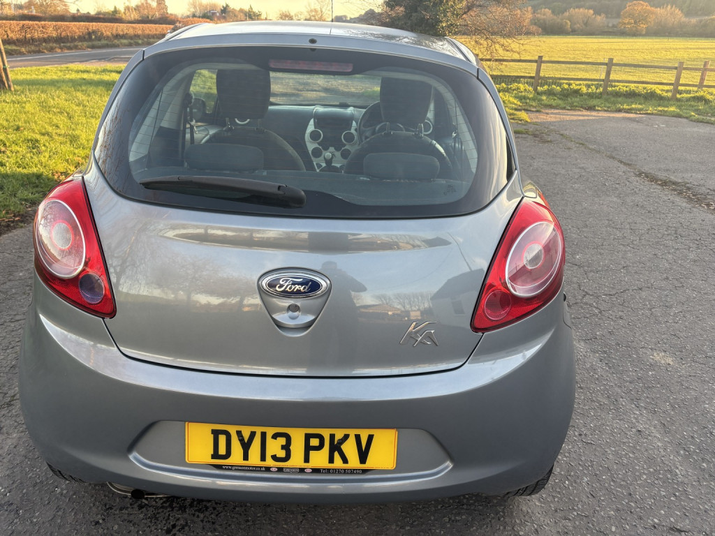 FORD KA