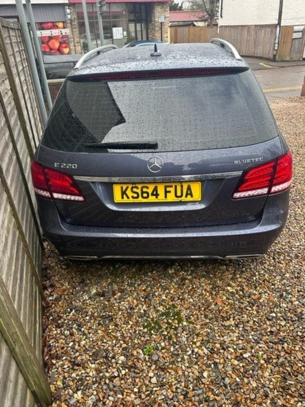 MERCEDES-BENZ E CLASS