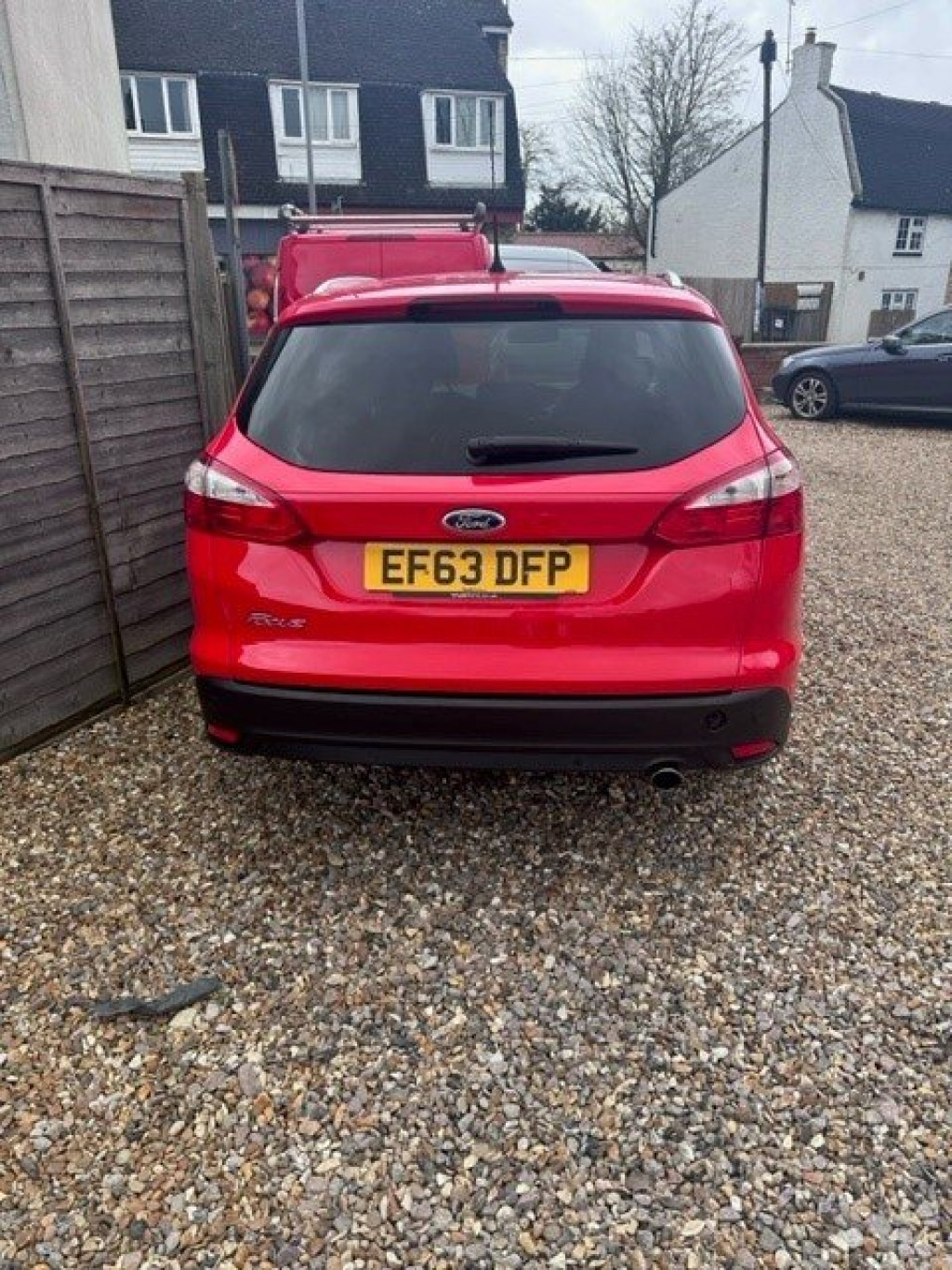 FORD FOCUS