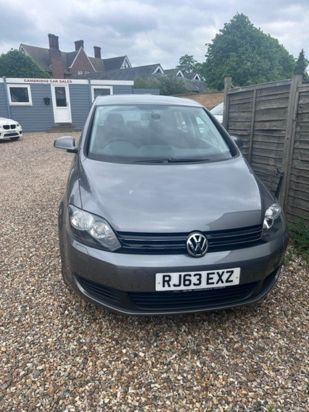 View VOLKSWAGEN GOLF PLUS 1.6 TDI SE