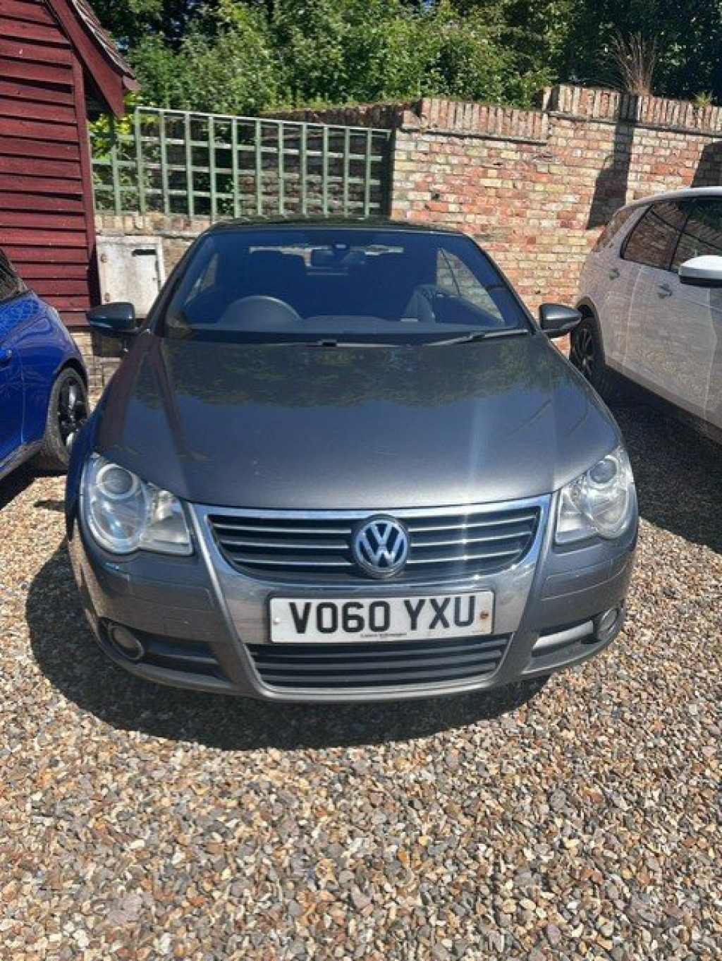 View VOLKSWAGEN EOS 2.0 TDI CR Sport