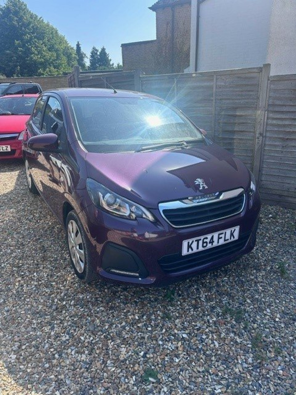 PEUGEOT 108