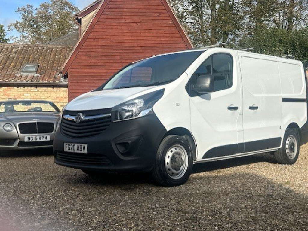 VAUXHALL VIVARO